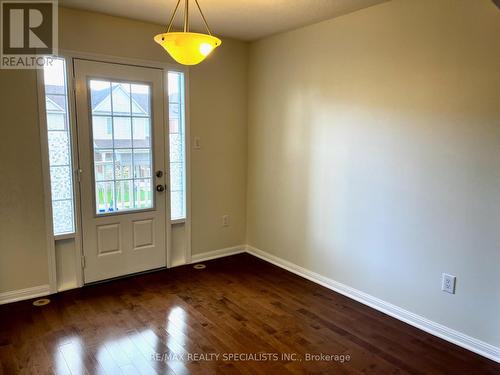 800 Shortreed Crescent, Milton, ON - Indoor Photo Showing Other Room