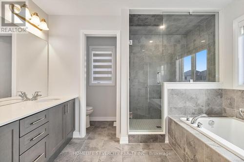 766 Sobeski Avenue, Woodstock, ON - Indoor Photo Showing Bathroom