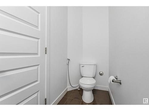 15124 31 St Nw, Edmonton, AB - Indoor Photo Showing Bathroom