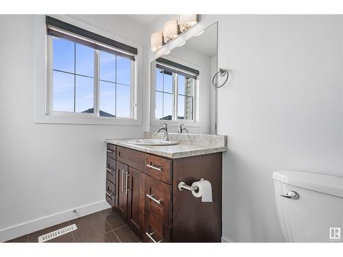 15124 31 St Nw, Edmonton, AB - Indoor Photo Showing Bathroom