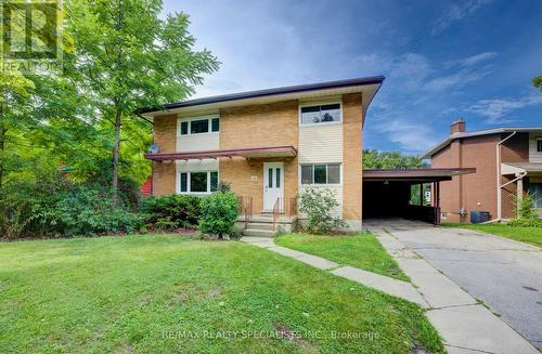 48 Westmount Road S, Waterloo, ON - Outdoor With Facade