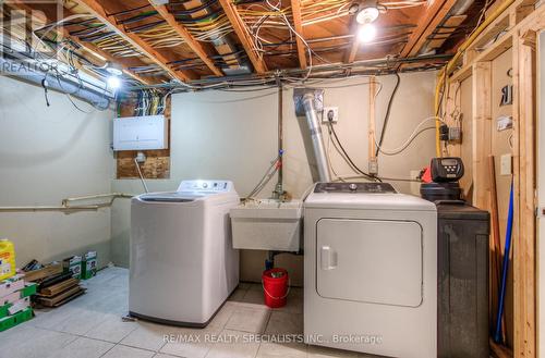 48 Westmount Road S, Waterloo, ON - Indoor Photo Showing Laundry Room