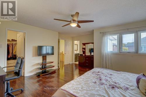 42 Matthew Drive, Vaughan, ON - Indoor Photo Showing Bedroom