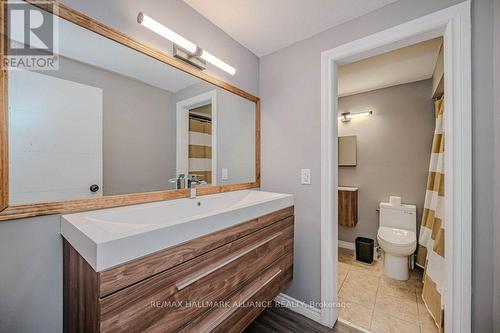 3 - 2228 Upper Middle Road, Burlington, ON - Indoor Photo Showing Bathroom