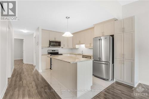 212 - 290 Masters Lane, Clarence-Rockland, ON - Indoor Photo Showing Kitchen With Stainless Steel Kitchen With Upgraded Kitchen