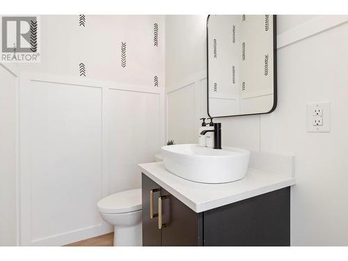 3331 Aspen Lane, Kelowna, BC - Indoor Photo Showing Bathroom