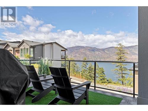 3331 Aspen Lane, Kelowna, BC - Outdoor With Body Of Water