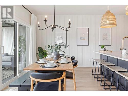 3331 Aspen Lane, Kelowna, BC - Indoor Photo Showing Dining Room