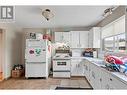 528 Hein Road, Kelowna, BC  - Indoor Photo Showing Kitchen 