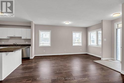 249 Zenith Private, Ottawa, ON - Indoor Photo Showing Kitchen