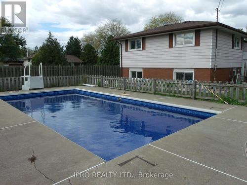 3376 Cattell Drive, Niagara Falls, ON - Outdoor With In Ground Pool