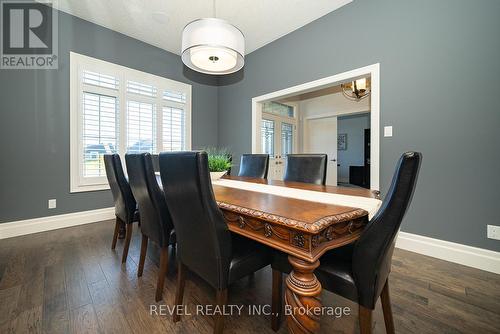 21 Tedley Boulevard, Brantford, ON - Indoor Photo Showing Dining Room