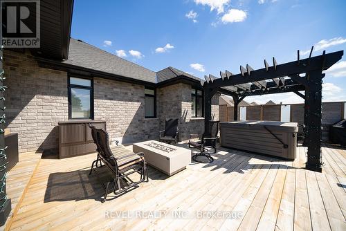 21 Tedley Boulevard, Brantford, ON - Outdoor With Deck Patio Veranda