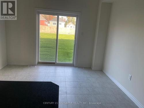 260 Beechwood Forest Lane, Gravenhurst, ON - Indoor Photo Showing Other Room