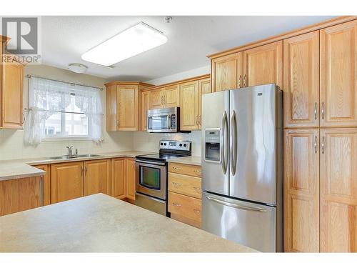 1967 Underhill Street Unit# 707, Kelowna, BC - Indoor Photo Showing Kitchen With Stainless Steel Kitchen With Double Sink