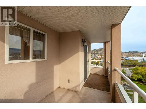 1967 Underhill Street Unit# 707, Kelowna, BC - Outdoor With Exterior