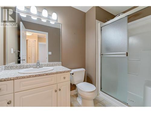 1967 Underhill Street Unit# 707, Kelowna, BC - Indoor Photo Showing Bathroom