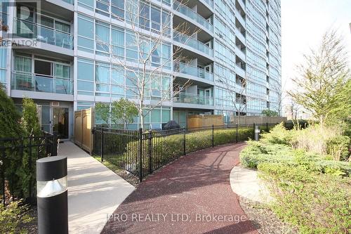 1814 - 155 Legion Road N, Toronto, ON - Outdoor