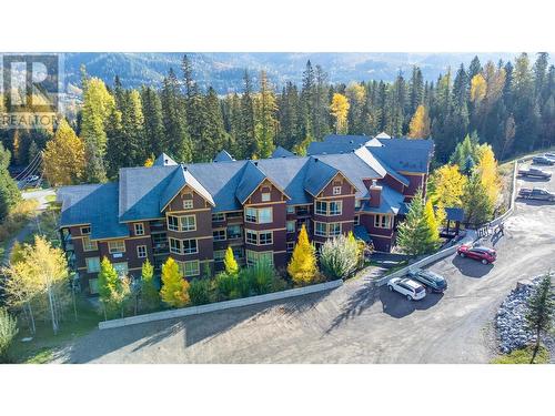 4559 Timberline  Crescent Unit# 612C, Fernie, BC - Outdoor With Facade