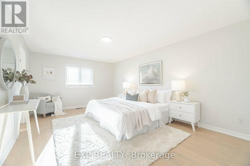 5064 Mercer Common, Burlington, ON - Indoor Photo Showing Bedroom