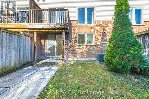 5064 Mercer Common, Burlington, ON - Outdoor