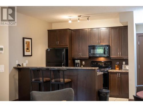 1500 Mcdonald  Avenue Unit# 122, Fernie, BC - Indoor Photo Showing Kitchen