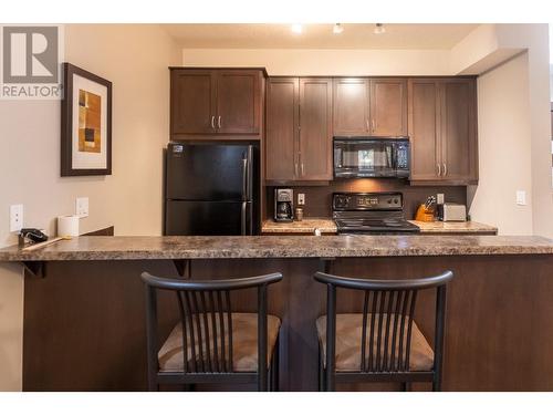 1500 Mcdonald  Avenue Unit# 122, Fernie, BC - Indoor Photo Showing Kitchen