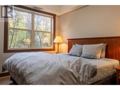 1500 Mcdonald  Avenue Unit# 122, Fernie, BC - Indoor Photo Showing Bedroom