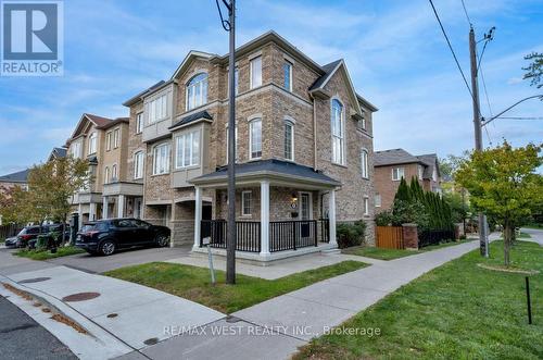 6 Dale Avenue, Toronto, ON - Outdoor With Facade