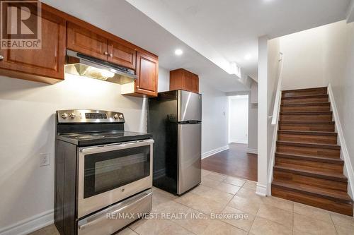 6 Dale Avenue, Toronto, ON - Indoor Photo Showing Kitchen