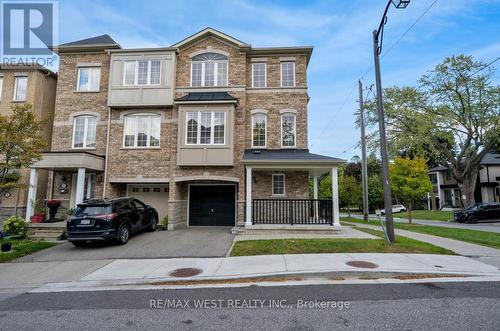 6 Dale Avenue, Toronto, ON - Outdoor With Facade