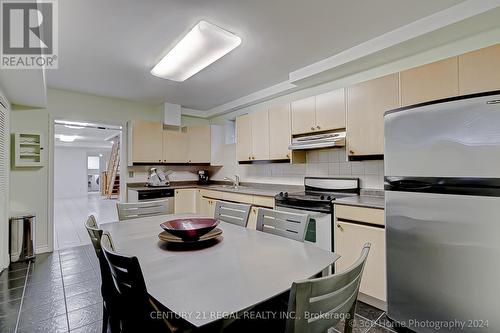 2239 Gerrard Street E, Toronto, ON - Indoor