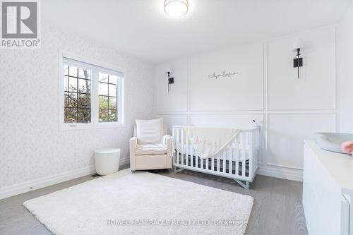 76 Jennings Drive N, Clarington, ON - Indoor Photo Showing Bedroom