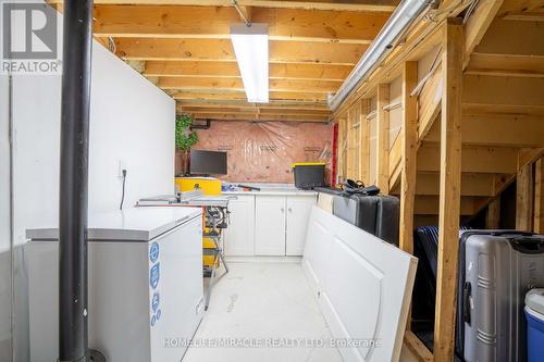 76 Jennings Drive N, Clarington, ON - Indoor Photo Showing Laundry Room