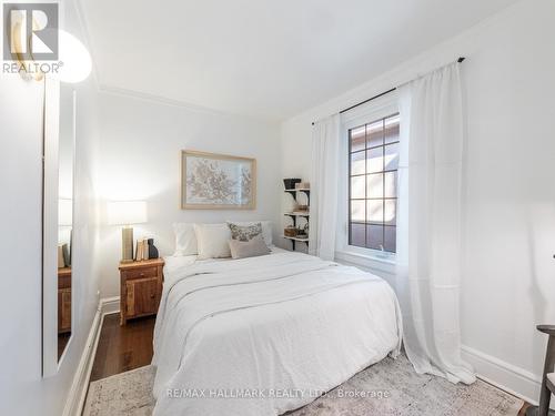 28 Juniper Avenue, Toronto, ON - Indoor Photo Showing Bedroom