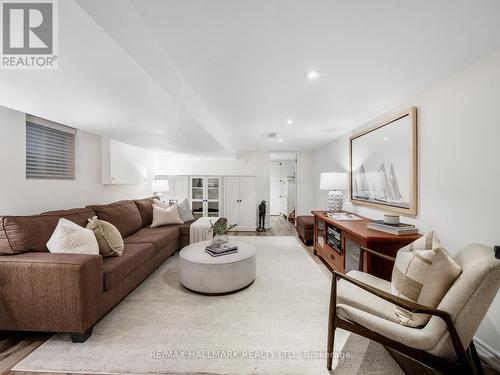 28 Juniper Avenue, Toronto, ON - Indoor Photo Showing Living Room