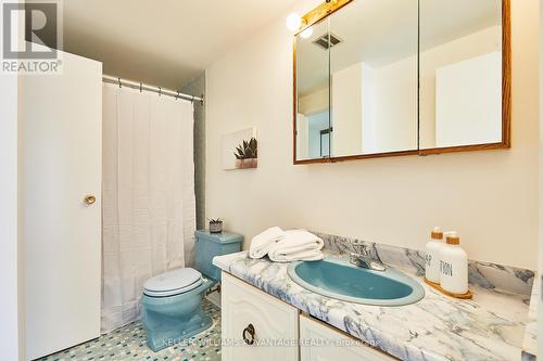 195 Bridletowne Circle, Toronto, ON - Indoor Photo Showing Bathroom