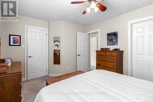 101 Market Street, Collingwood, ON - Indoor Photo Showing Bedroom