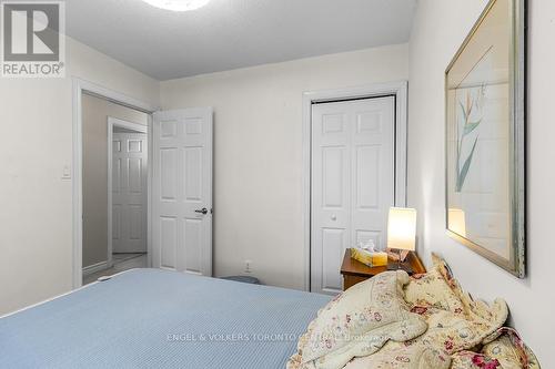 101 Market Street, Collingwood, ON - Indoor Photo Showing Bedroom