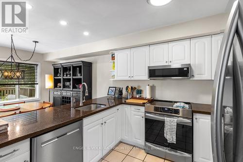 101 Market Street, Collingwood, ON - Indoor Photo Showing Kitchen