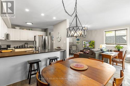 101 Market Street, Collingwood, ON - Indoor Photo Showing Dining Room