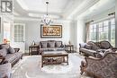 16045 Kennedy Road N, Caledon, ON  - Indoor Photo Showing Living Room 