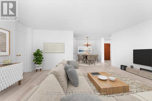 206 - 195 St Patrick Street, Toronto, ON - Indoor Photo Showing Living Room