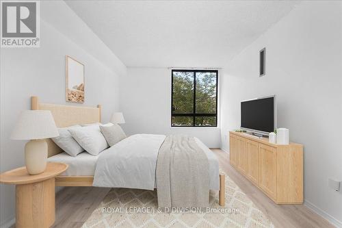 206 - 195 St Patrick Street, Toronto, ON - Indoor Photo Showing Bedroom