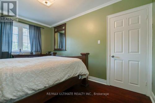 21 Dalrymple Drive, Toronto, ON - Indoor Photo Showing Bedroom