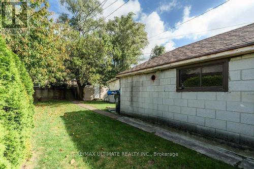 21 Dalrymple Drive, Toronto, ON - Outdoor