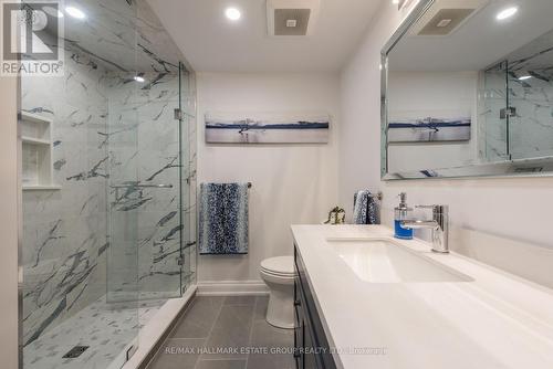 5 Cochrane Avenue, Brampton, ON - Indoor Photo Showing Bathroom