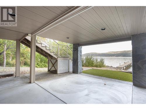 9611 Kilkenny Place, Fintry, BC - Outdoor With Exterior