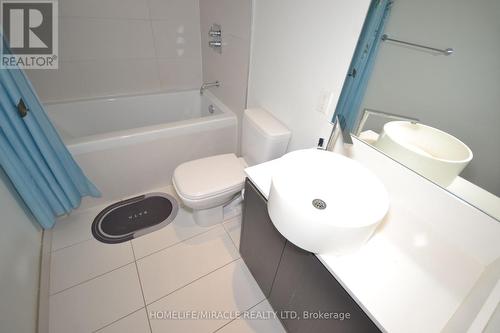 518 - 60 Colborne Street, Toronto, ON - Indoor Photo Showing Bathroom