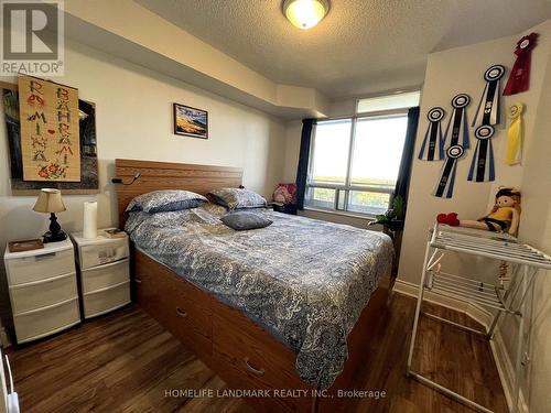 1005 - 78 Harrison Garden Boulevard, Toronto, ON - Indoor Photo Showing Bedroom